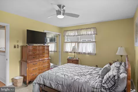 158 Ashbrook Rd, Cherry Hill, NJ 08034 photo 22