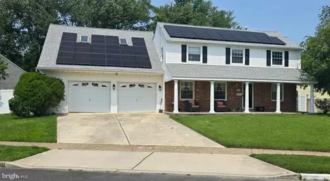 206 Winding Way Rd, Stratford, NJ 08084