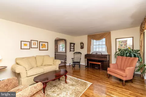729 Graisbury Ave, Haddonfield, NJ 08033 photo 4