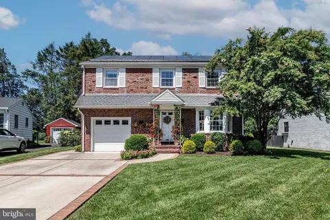 729 Graisbury Ave, Haddonfield, NJ 08033