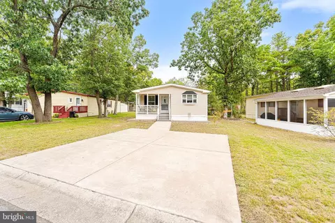 58 Skyline Dr, Sicklerville, NJ 08081 photo 2