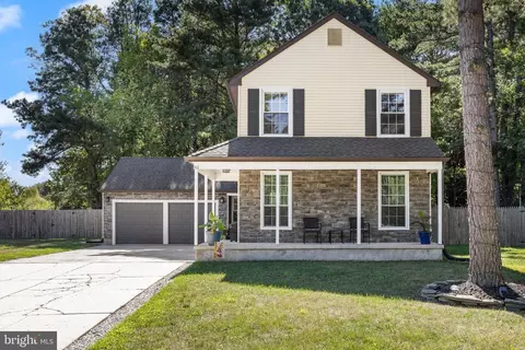 61 Shoreline Dr, Atco, NJ 08004