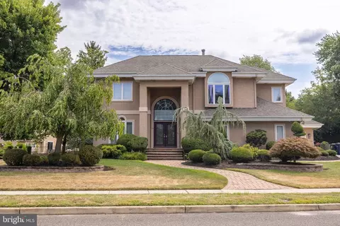 36 Nolen Cir, Voorhees, NJ 08043