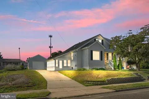 40 E Chestnut Ave, Bellmawr, NJ 08031