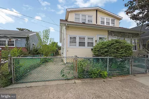 1153 Bergen Ave, Camden, NJ 08105