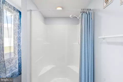Bath - 34 Randy Rd, Glendora, NJ 08029 photo 2 of 2
