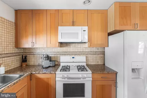 Kitchen - 34 Randy Rd, Glendora, NJ 08029 photo 5 of 5