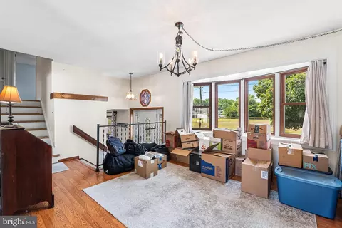Living - 34 Randy Rd, Glendora, NJ 08029 photo 3 of 3