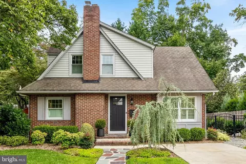 219 W Summit Ave, Haddonfield, NJ 08033