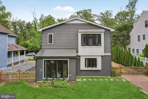 Exterior - 685 Maple Ave, Haddonfield, NJ 08033 photo 16 of 18