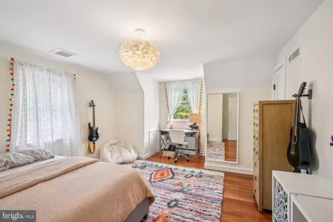 Bedroom - 685 Maple Ave, Haddonfield, NJ 08033 photo 1 of 8