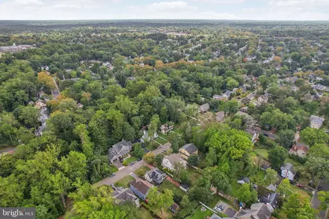 View/Area - 685 Maple Ave, Haddonfield, NJ 08033 photo 8 of 8