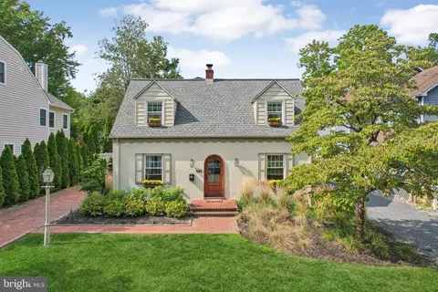 Exterior - 685 Maple Ave, Haddonfield, NJ 08033 photo 10 of 18