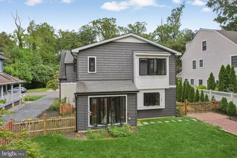 Exterior - 685 Maple Ave, Haddonfield, NJ 08033 photo 17 of 18