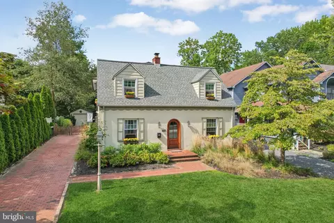 Exterior - 685 Maple Ave, Haddonfield, NJ 08033 photo 12 of 18