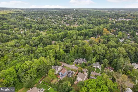 View/Area - 685 Maple Ave, Haddonfield, NJ 08033 photo 6 of 8