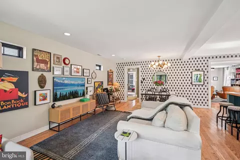 Living - 685 Maple Ave, Haddonfield, NJ 08033 photo 4 of 5