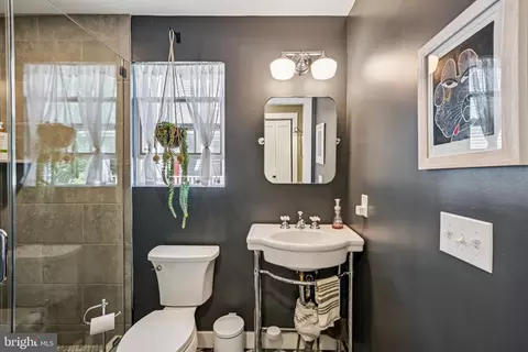 Bath - 685 Maple Ave, Haddonfield, NJ 08033 photo 1 of 6