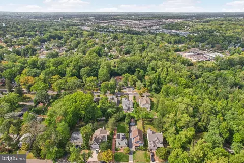 View/Area - 685 Maple Ave, Haddonfield, NJ 08033 photo 2 of 8