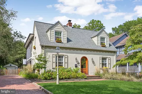 Exterior - 685 Maple Ave, Haddonfield, NJ 08033 photo 5 of 18