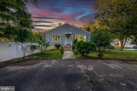 161 Pulaski Ave, Blackwood, NJ 08012