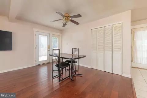 Entry Way - 11 Wilson Ave, Clementon, NJ 08021 photo 2 of 2