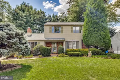 209 Harvest Rd, Cherry Hill, NJ 08002