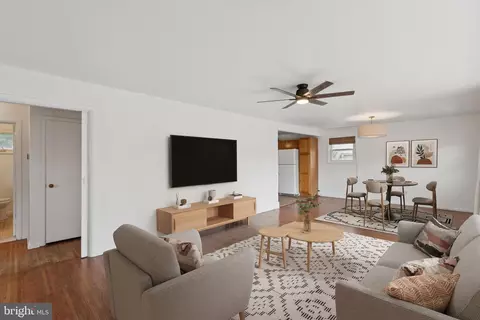 208 Chester Ave, Bellmawr, NJ 08031