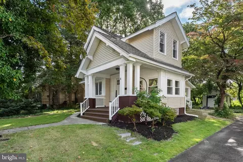 4 E Haddon Ave, Oaklyn, NJ 08107 photo 2