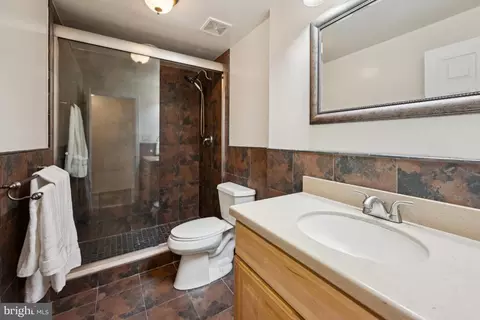 Bath - 17 Randy Rd, Glendora, NJ 08029 photo 1 of 3