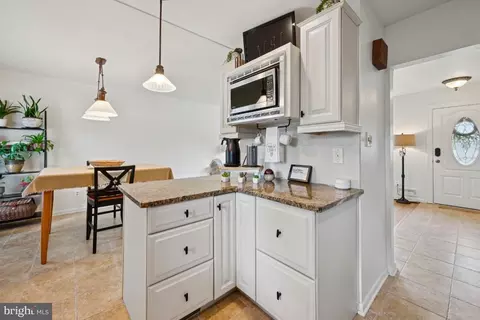 Kitchen - 17 Randy Rd, Glendora, NJ 08029 photo 4 of 4