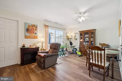 Other - 54 Colonial Square Pl, Clementon, NJ 08021 photo 5 of 9