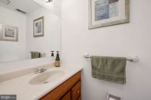Bath - 54 Colonial Square Pl, Clementon, NJ 08021 photo 1 of 3