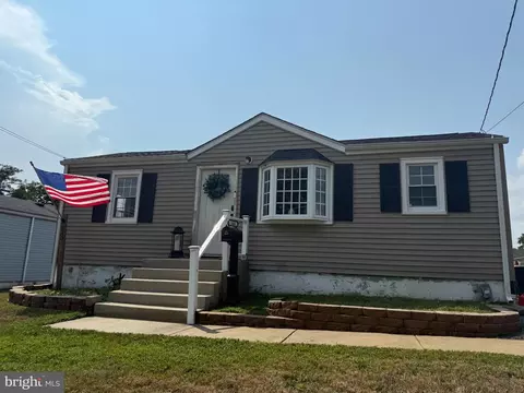 143 Baird Ave, Mount Ephraim, NJ 08059