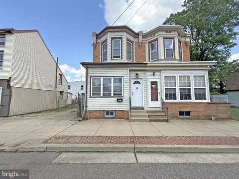207 Powell St, Gloucester City, NJ 08030