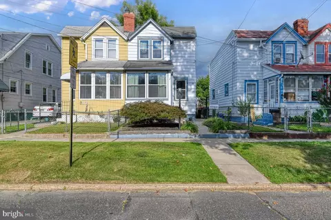 215 Haakon Rd, Brooklawn, NJ 08030