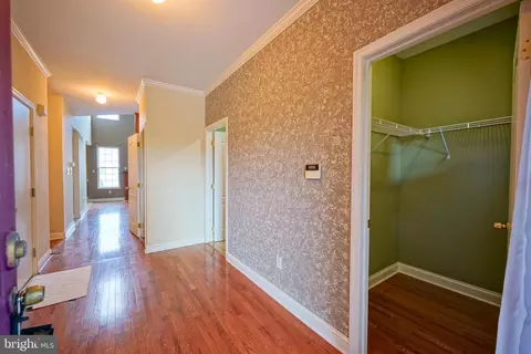 Entry Way - 8 Bryce Rd, Berlin, NJ 08009 photo 1 of 4