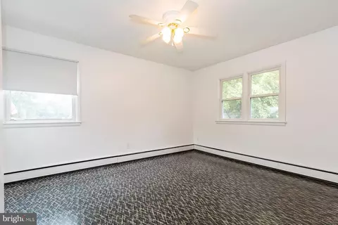 Bedroom - 525 W Evesham Rd, Runnemede, NJ 08078 photo 3 of 6