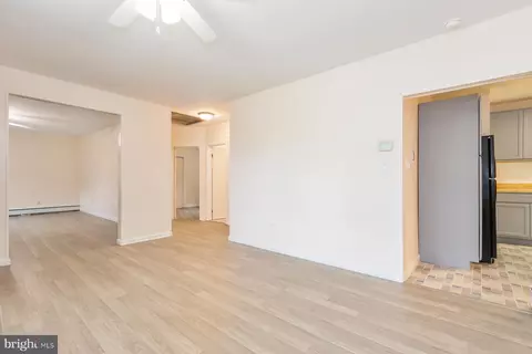 Living - 525 W Evesham Rd, Runnemede, NJ 08078 photo 6 of 6