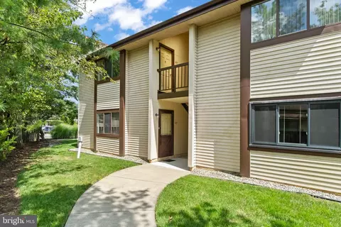 207 Lucas Ln, Voorhees, NJ 08043