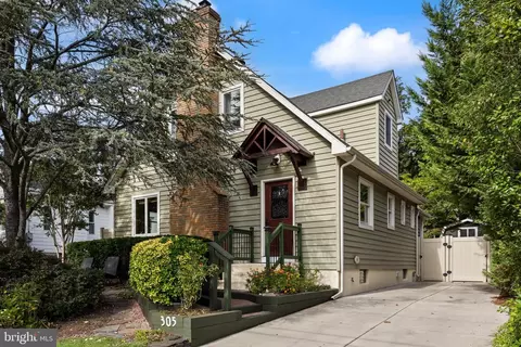 305 Crest Ave, Haddon Heights, NJ 08035