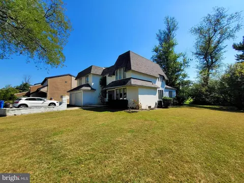 102 104 Rue Du Bois, Cherry Hill, NJ 08003