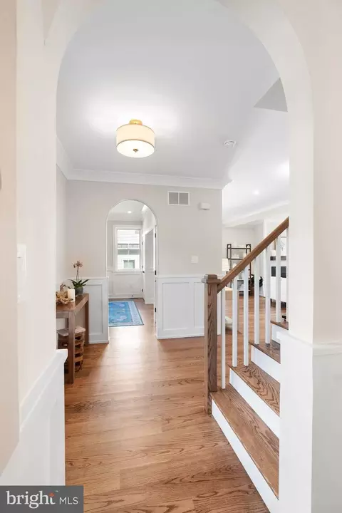 Entry Way - 801 Cedar Ave, Haddonfield, NJ 08033 photo 6 of 16