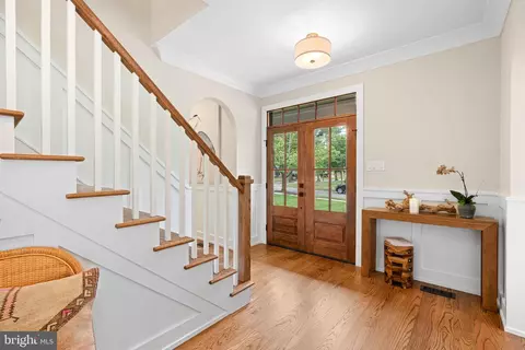 Entry Way - 801 Cedar Ave, Haddonfield, NJ 08033 photo 1 of 16