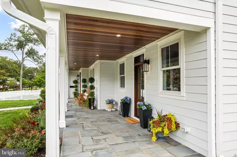 Exterior - 801 Cedar Ave, Haddonfield, NJ 08033 photo 6 of 8