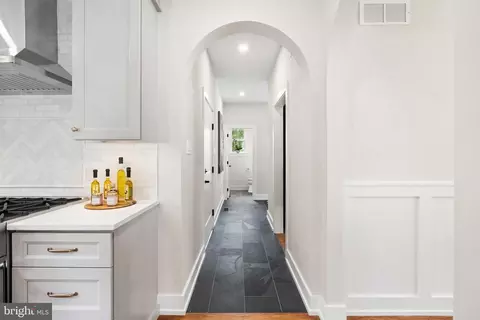 Entry Way - 801 Cedar Ave, Haddonfield, NJ 08033 photo 8 of 16