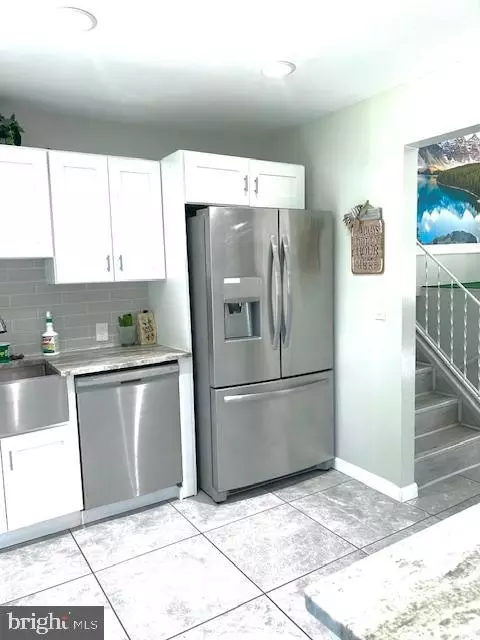Kitchen - 142 Jackson Rd, Berlin, NJ 08009 photo 4 of 4