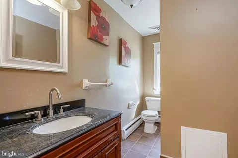 Bath - 166 Evesham Rd, Cherry Hill, NJ 08003 photo 1 of 1