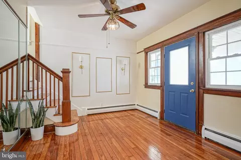 Entry Way - 166 Evesham Rd, Cherry Hill, NJ 08003 photo 1 of 3
