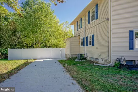 Exterior - 166 Evesham Rd, Cherry Hill, NJ 08003 photo 5 of 6